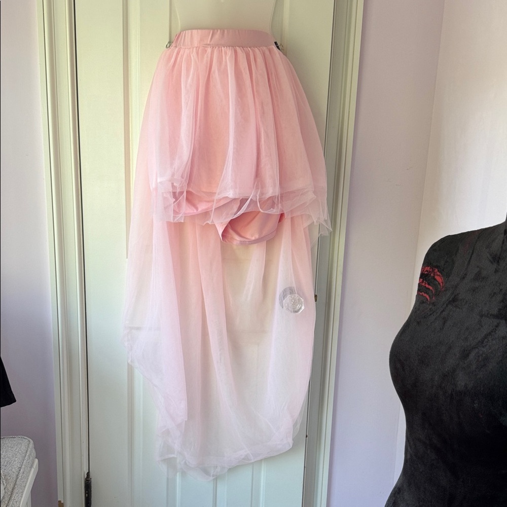 SHEIN Light Pink Layered High-Low Tulle Skirt